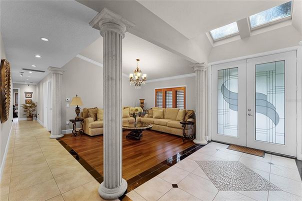 Chandelier, Interior, Living room, Recessed Lighting, Wood Texture Flooring