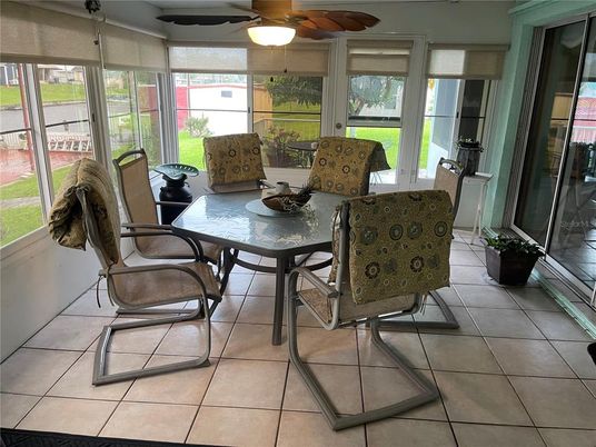 Dining room, Interior, Sun Room