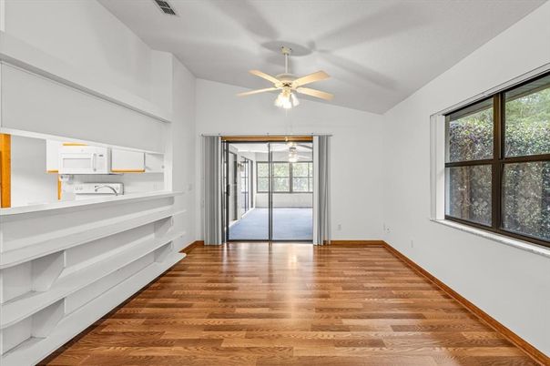 Empty room, Interior, Wood Texture Flooring