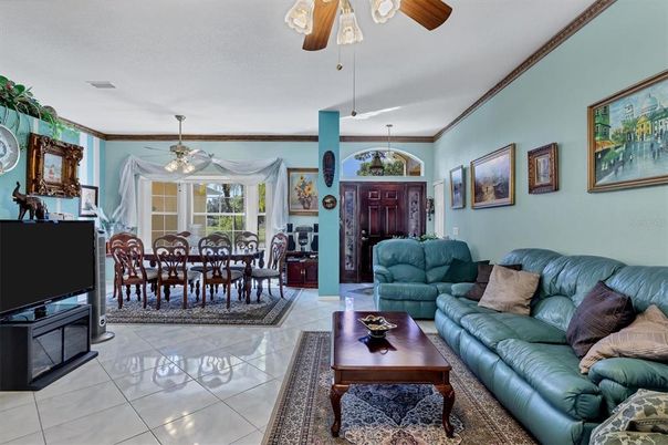 Dining room, Interior, Living room, Pendant Lights
