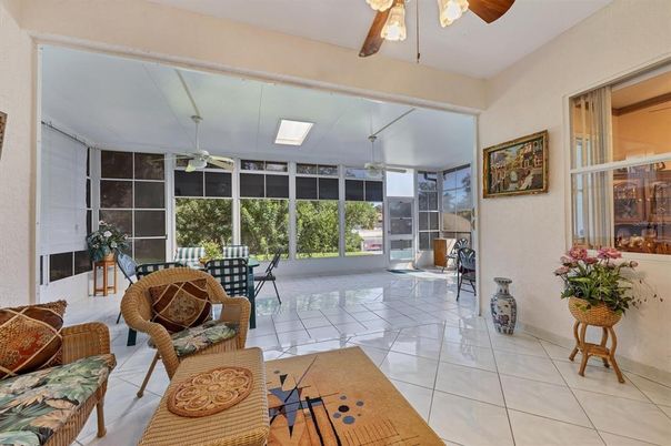 Dining room, Interior, Sun Room