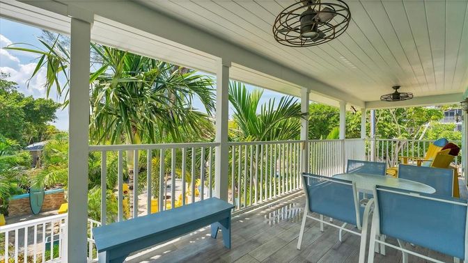 Interior, Sun Room, Wood Texture Flooring
