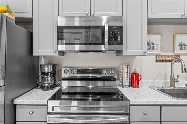 Interior, Kitchen, Stainless Steel Appliances