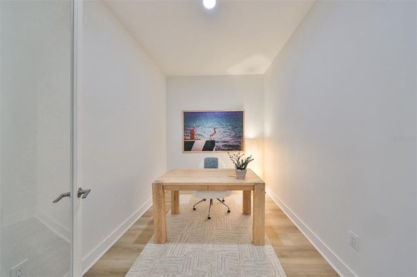 Home Office, Interior, Recessed Lighting, Wood Texture Flooring