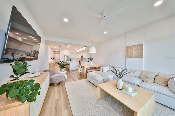 Dining room, Interior, Kitchen, Living room, Pendant Lights, Recessed Lighting, Stainless Steel Appliances, Wood Texture Flooring