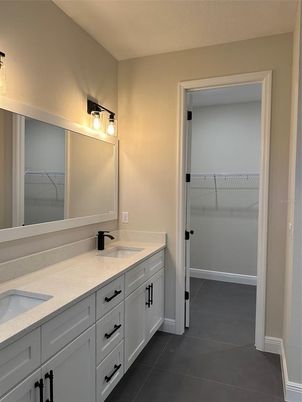 Bathroom, Dual Sink Vanities, Interior, Walk-in Closets