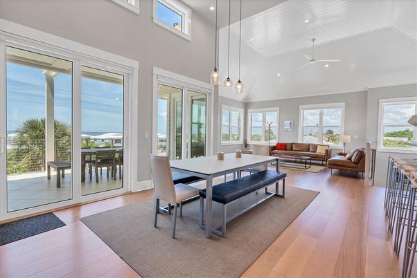 Dining room, Interior, Living room, Pendant Lights, Recessed Lighting, Wood Texture Flooring