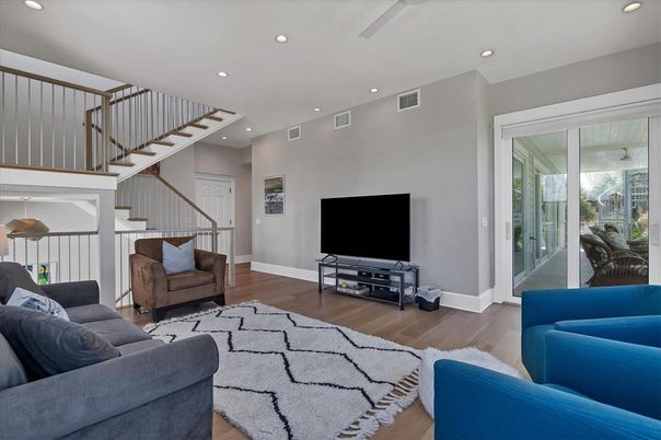 Interior, Living room, Recessed Lighting, Wood Texture Flooring