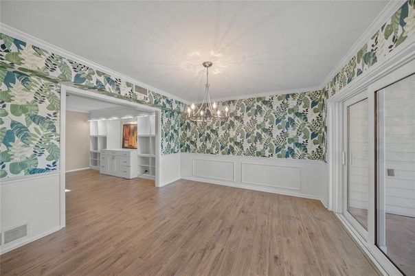 Empty room, Interior, Pendant Lights, Wood Texture Flooring