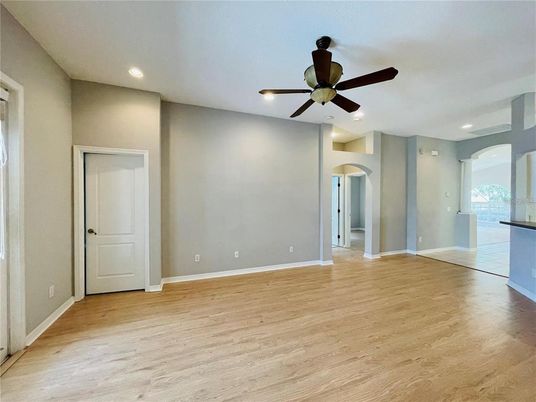 Empty room, Interior, Recessed Lighting, Wood Texture Flooring