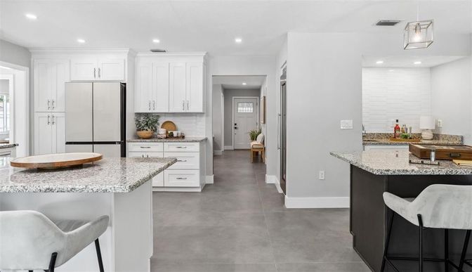 Interior, Kitchen, Pendant Lights, Recessed Lighting