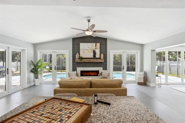 Fireplace, Interior, Living room
