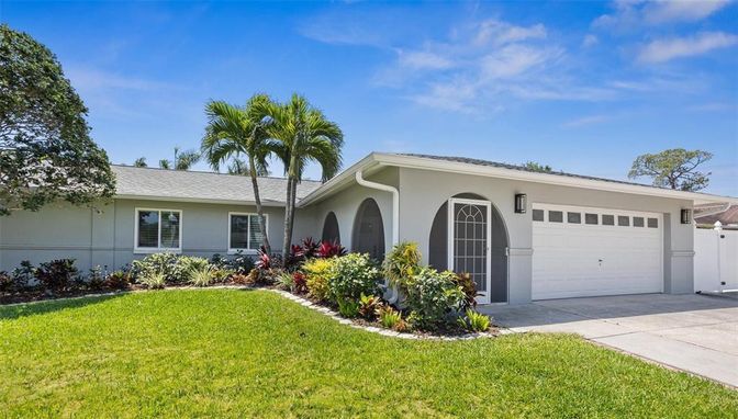 Attached, Backyard, Exterior, Facade, Ranch