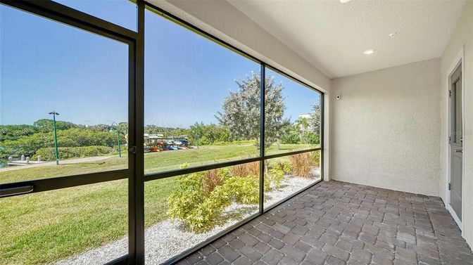 Interior, Recessed Lighting, Sun Room