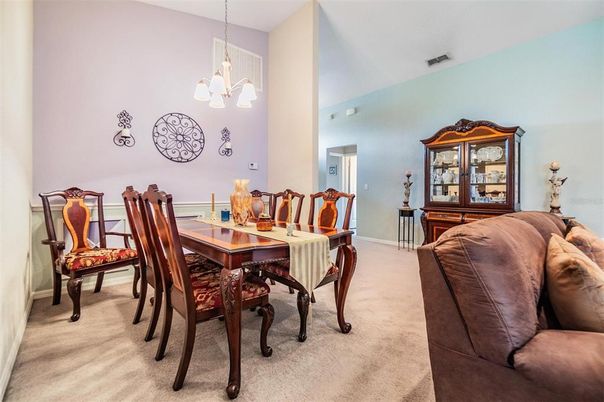 Chandelier, Dining room, Interior, Pendant Lights
