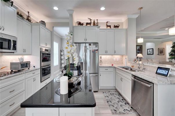 Interior, Kitchen, Pendant Lights, Recessed Lighting, Stainless Steel Appliances