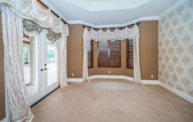 Empty room, Interior, Recessed Lighting