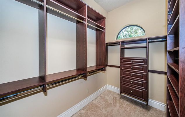 Interior, Walk-in Closets