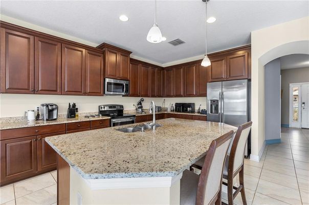 Interior, Kitchen, Pendant Lights, Recessed Lighting, Stainless Steel Appliances