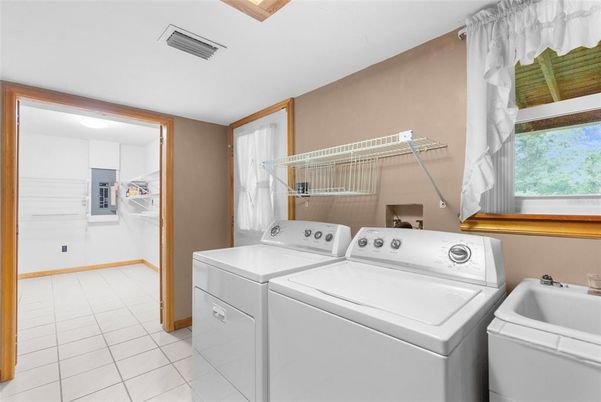 Interior, Utility Closets, Washer