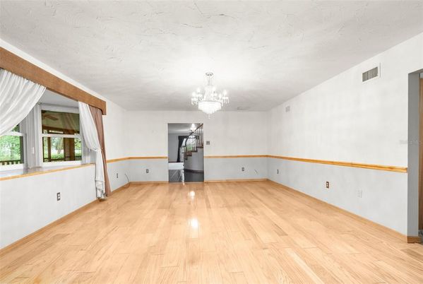 Chandelier, Empty room, Interior, Wood Texture Flooring