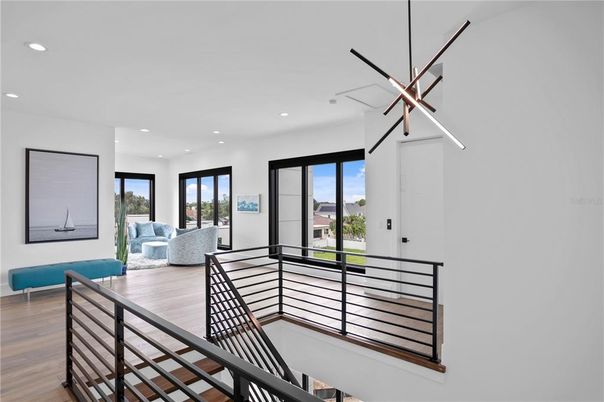 Interior, Recessed Lighting, Wood Texture Flooring