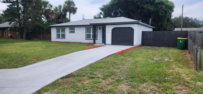 Attached, Backyard, Exterior, Facade, Ranch
