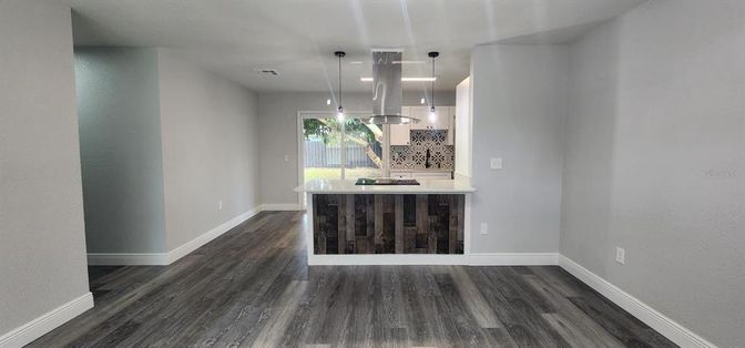 Interior, Kitchen, Pendant Lights, Recessed Lighting, Wood Texture Flooring