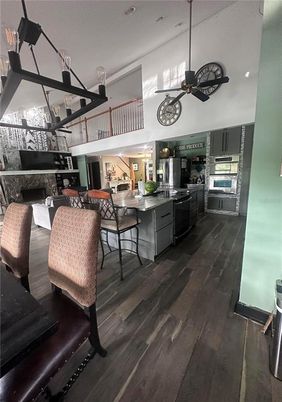 Dining room, Interior, Kitchen, Pendant Lights, Wood Texture Flooring