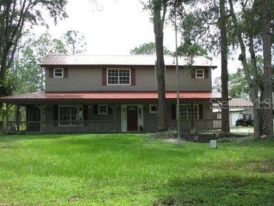 Backyard, Exterior, Facade, Split Level