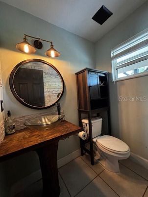 Bathroom, Interior
