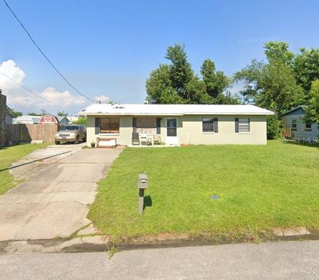 Attached, Backyard, Exterior, Facade, Ranch