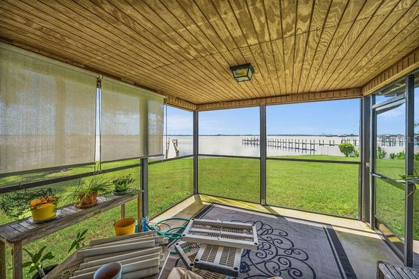 Interior, Sun Room, Wooden Ceilings