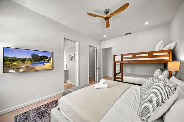 Bedroom, Interior, Recessed Lighting