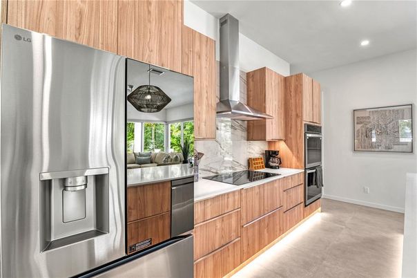 Interior, Kitchen, Pendant Lights, Recessed Lighting, Stainless Steel Appliances