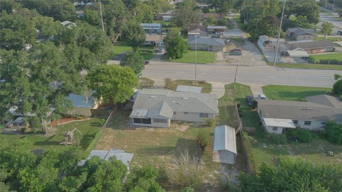 Exterior, Drone