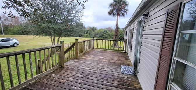 Exterior, Wood Texture Flooring