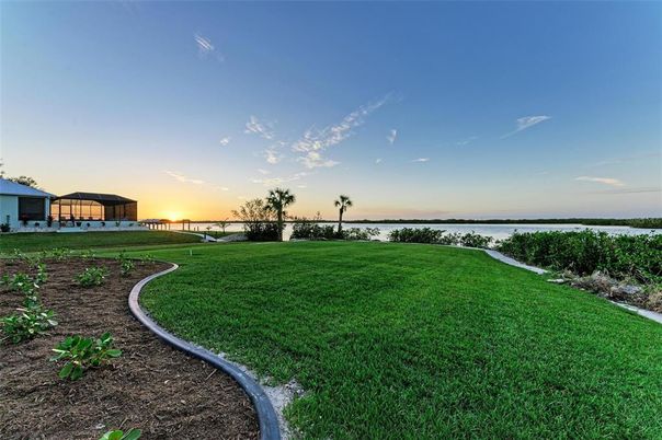 Backyard, Exterior, Water