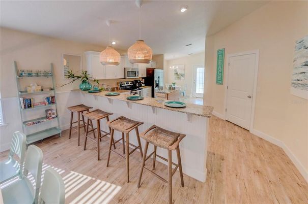 Interior, Kitchen, Pendant Lights, Recessed Lighting, Wood Texture Flooring