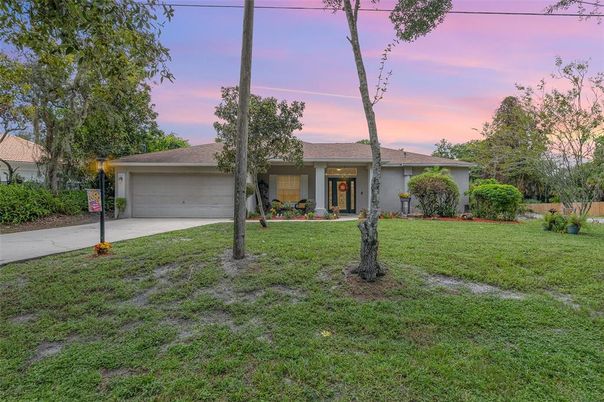 Attached, Backyard, Exterior, Facade, Ranch