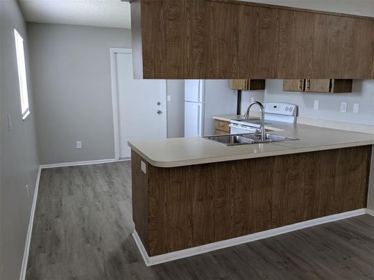 Interior, Kitchen, Wood Texture Flooring