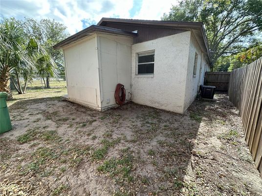 Backyard, Exterior