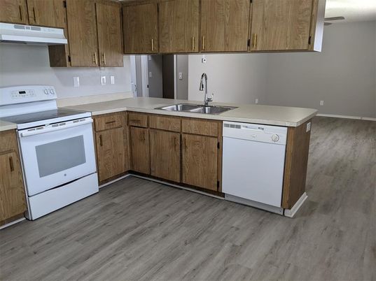 Interior, Kitchen, Wood Texture Flooring
