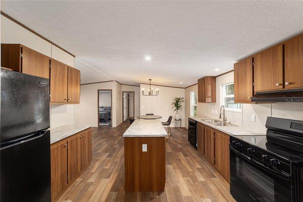 Chandelier, Dining room, Interior, Kitchen, Pendant Lights, Recessed Lighting, Wood Texture Flooring