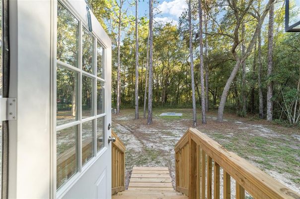 Backyard, Exterior
