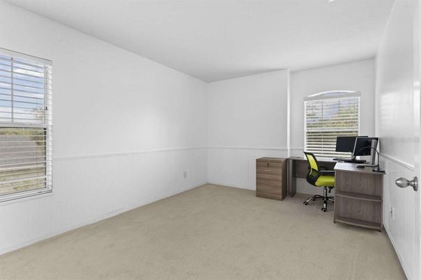 Home Office, Interior