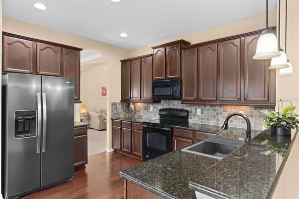 Interior, Kitchen, Pendant Lights, Recessed Lighting, Wood Texture Flooring