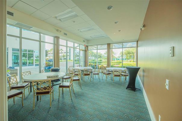 Dining room, Interior, Recessed Lighting