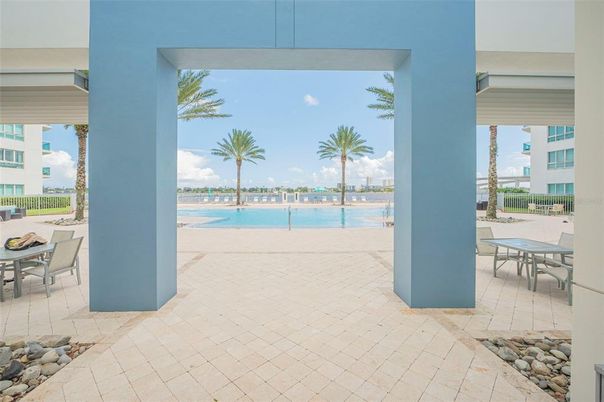 Exterior, Pool