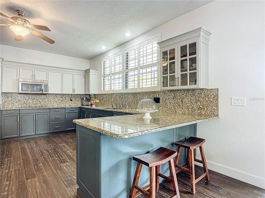 Interior, Kitchen, Recessed Lighting, Wood Texture Flooring